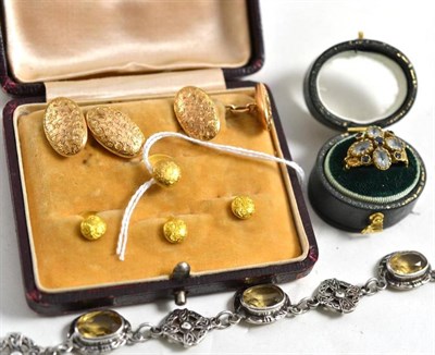 Lot 21 - A cased set of 15ct gold cufflinks and studs stamped '15' and a 9ct gold gem set cluster ring and a