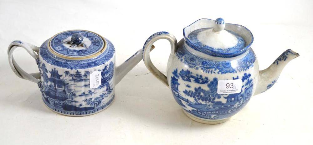 Lot 93 - A Chinese teapot and cover and a pearlware teapot and cover