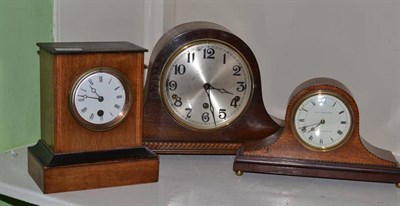Lot 124 - A chiming mantel clock and two inlaid mantel timepieces (3)