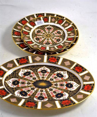 Lot 219 - A collection of Royal Crown Derby Imari 1128 pattern ceramics comprising: a 34cm wide oval platter