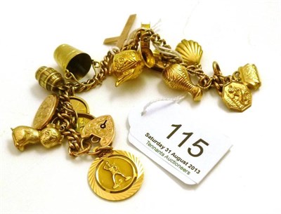 Lot 115 - Gold charm bracelet