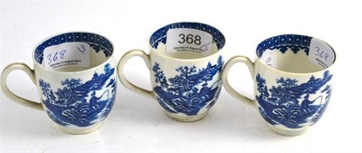 Lot 368 - Three Worcester coffee cups