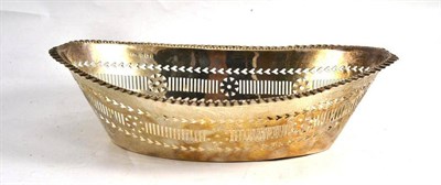 Lot 381 - Silver basket