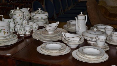 Lot 389 - A Royal Worcester Gold Chantilly pattern part dinner and tea service and a Wedgwood Wild Strawberry