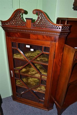 Lot 526 - Glazed hanging corner cupboard