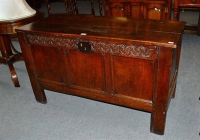 Lot 583 - 18th century oak coffer