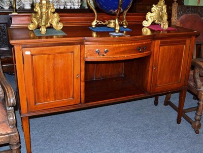 Lot 637 - Edwardian mahogany sideboard