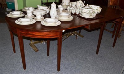 Lot 638 - George III D-end dining table