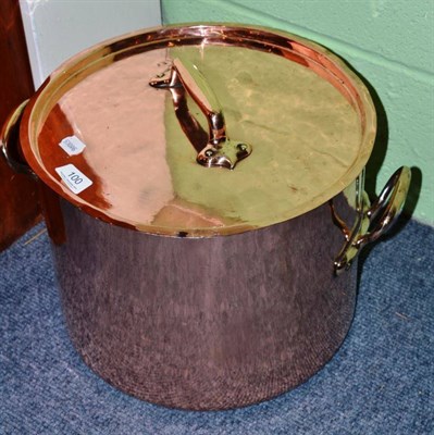 Lot 100 - A copper stock pot