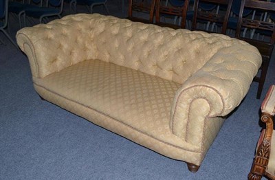 Lot 506 - Chesterfield sofa