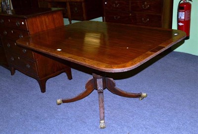 Lot 549 - A Regency mahogany breakfast table