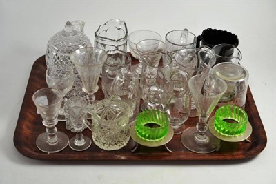 Lot 42 - Tray of 19th century and later glass