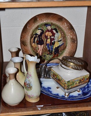 Lot 70 - Beswick circular plaque and a quantity of china