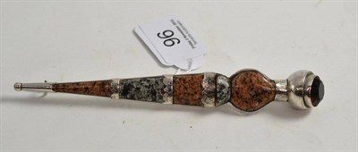 Lot 96 - Scottish kilt pin set with Scottish hardstones