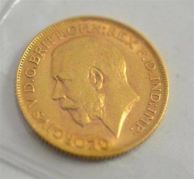 Lot 353 - Gold sovereign