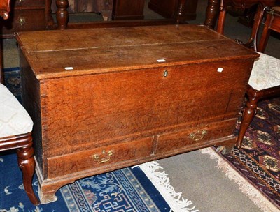 Lot 544 - A 19th century oak dower chest