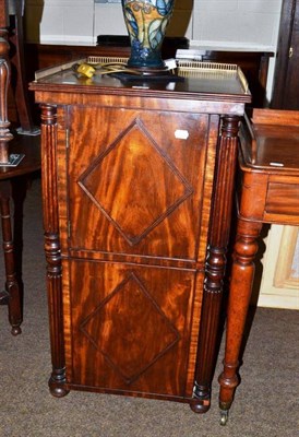 Lot 550 - A 19th century mahogany pedestal drinks cupboard (formerly from a sideboard)