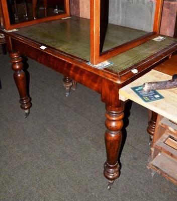 Lot 605 - A Victorian mahogany small writing table