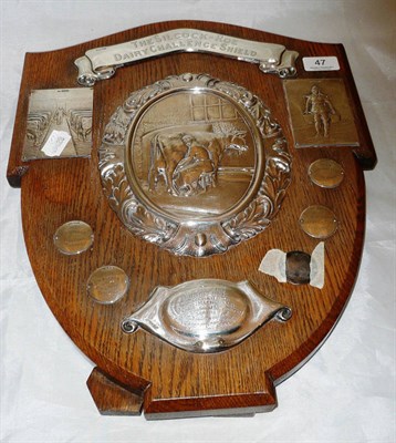 Lot 47 - Silver mounted Silcock-Roe Dairy Challenge Shield