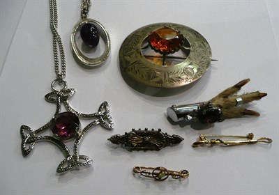 Lot 94 - Four pieces of Scottish jewellery - two necklaces, kilt claw pin and brooch for plaid and three...