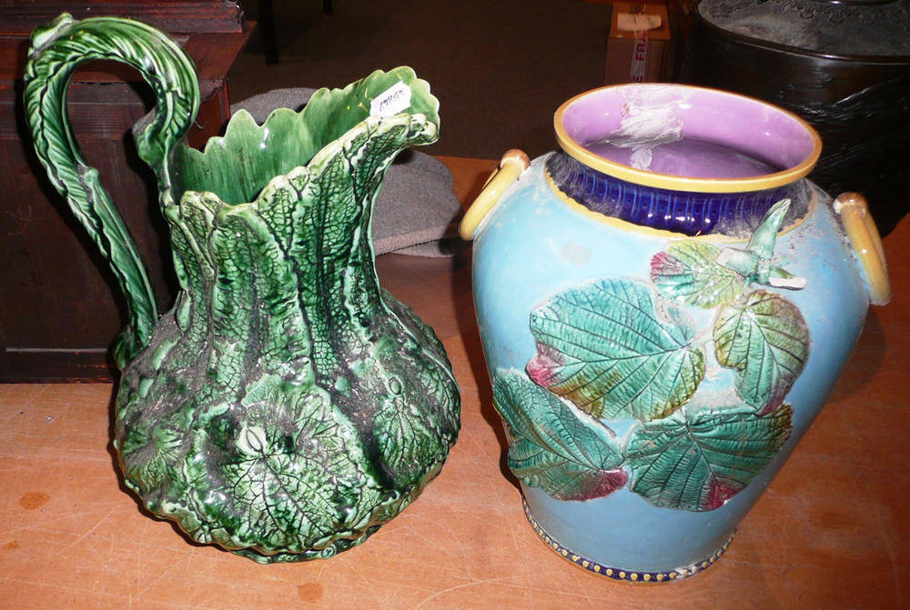 Lot 456 - Large green glaze pottery jug and a Majolica vase (a.f.)