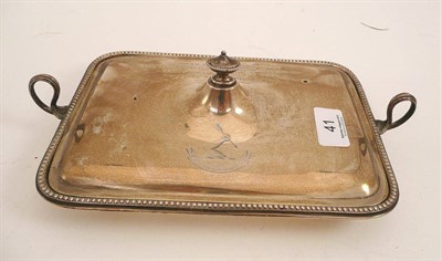 Lot 41 - A presentation silver entrée dish, dated 1930