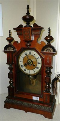 Lot 125 - Walnut mantel clock