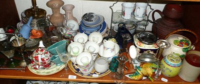 Lot 280 - Quantity of assorted china, ornaments etc