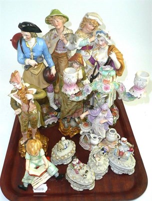 Lot 316 - Tray of assorted bisque and china figures