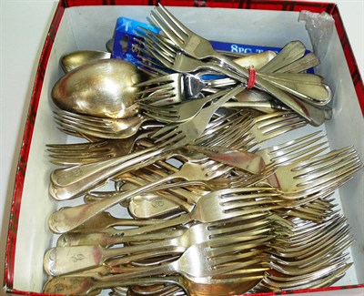 Lot 356 - Quantity of plated flatware