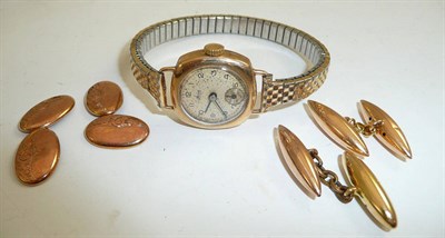 Lot 382 - Gold watch and cuff links