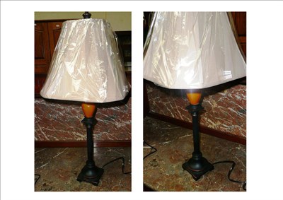 Lot 530 - A pair of lamps and shades