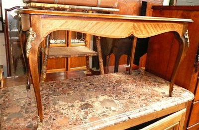 Lot 621 - Reproduction marquetry coffee table