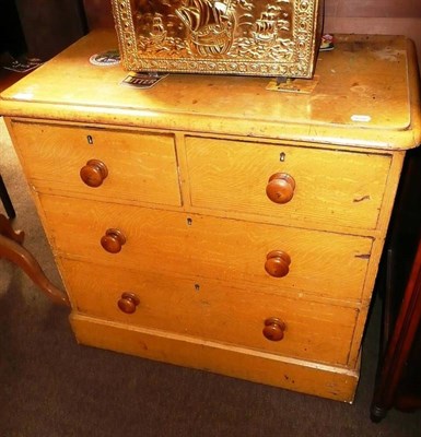 Lot 624 - Victorian pine four drawer chest