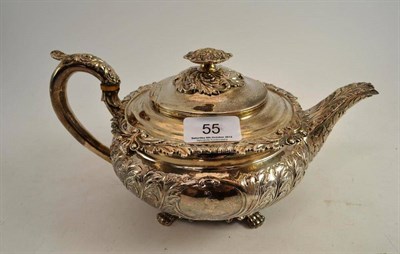Lot 55 - Georgian silver teapot