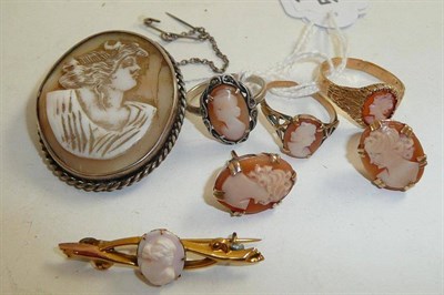 Lot 95 - A collection of cameo jewellery, including rings, brooches etc