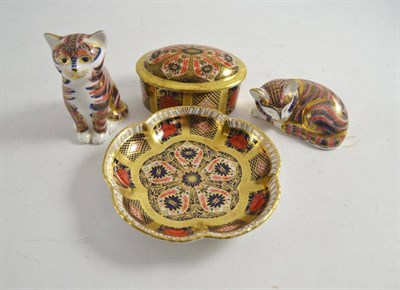 Lot 287 - Two Royal Crown Derby cat paperweights, Royal Crown Derby 'Old Imari' pot and cover and a dish