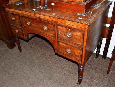 Lot 542 - Regency dressing table