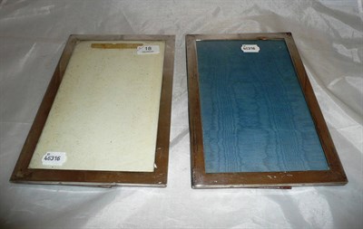 Lot 18 - Pair of Hamilton & Co silver mounted photograph frames