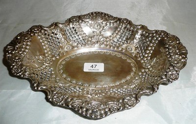 Lot 47 - Pierced silver bowl