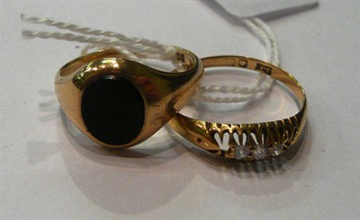 Lot 91 - A 9ct gold onyx ring and an 18ct gold diamond ring (a.f.)