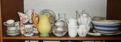 Lot 134 - White Shelley tea service, Copeland part service, T G Green bowls and jug, decorative pottery...