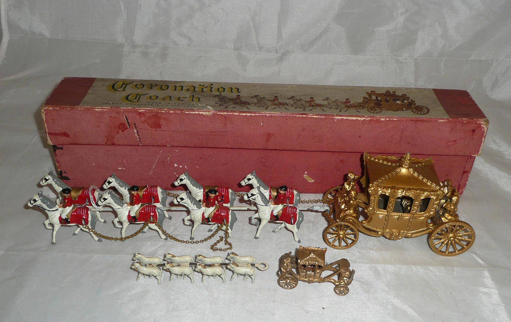 Lot 268 - Lesney Coronation coach, boxed and another smaller