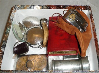 Lot 344 - Silver cigarette case, trinket box, silver thimble etc