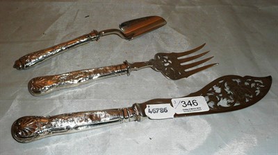 Lot 346 - Silver fish slice, fork and a cheese scoop