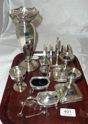 Lot 401 - Small quantity of silver including a vase, toast rack and condiments etc