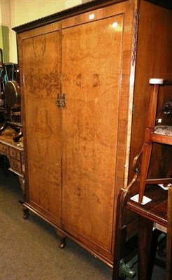 Lot 605 - Walnut double wardrobe, dressing table and a single bed end