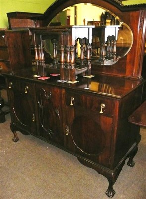 Lot 702 - Mahogany mirror back sideboard