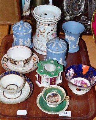 Lot 14 - A tray of Wedgwood, 18th century tea bowl and saucer and ornamental china