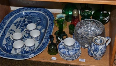 Lot 205 - Blue and white pottery plate, blue and white teaset, green glassware etc (on shelf)